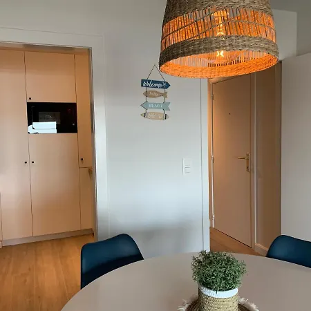 Lecomte Zeedijk 177 Apartament