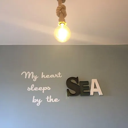 Lecomte Zeedijk 177 *